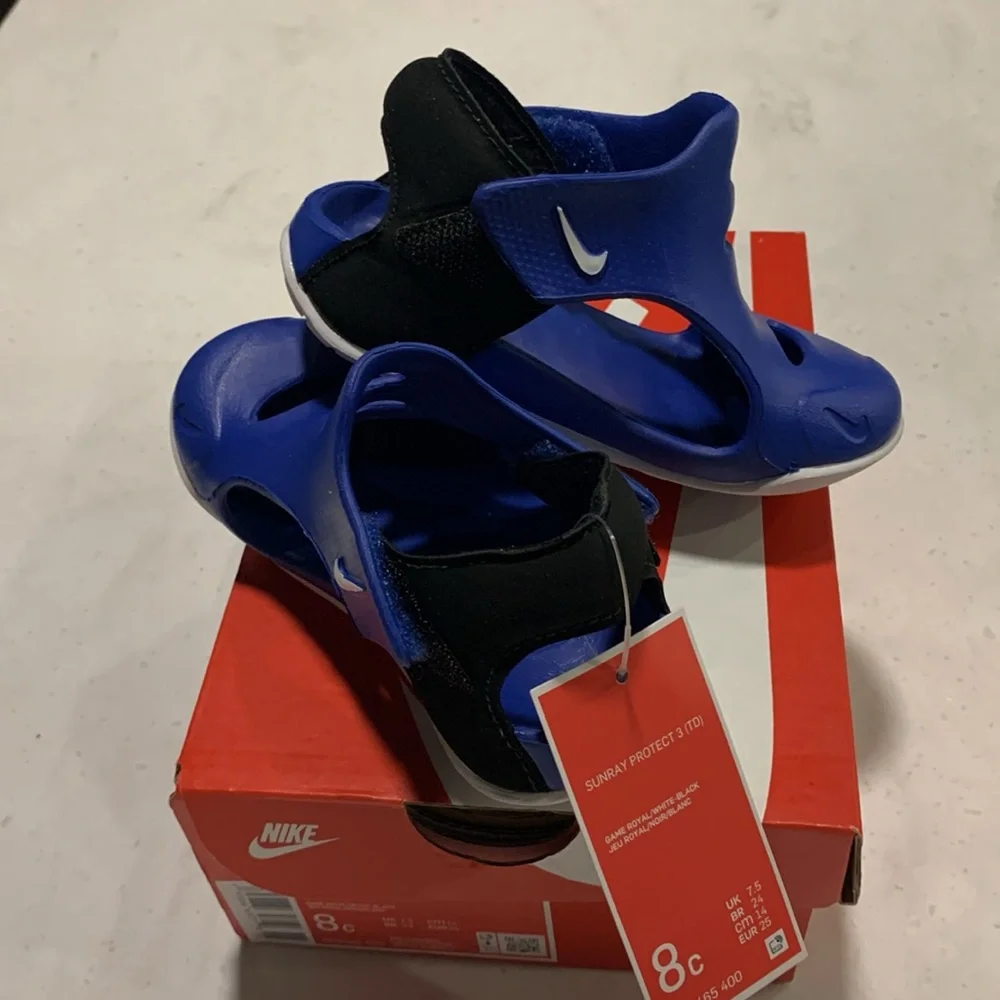 Nike Kids Sunray Protect Blue Shoe/Sandals Sz 8 NEW W/box Royal blue White Black